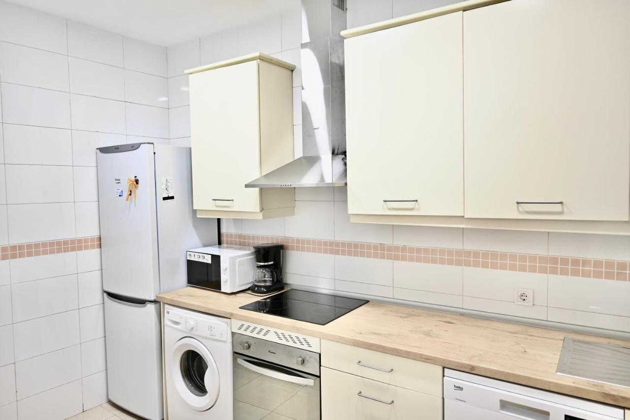 For You Rentals Centrico Apartamento Temporal En La Calle Infanta Inf1A Madrid Exterior photo