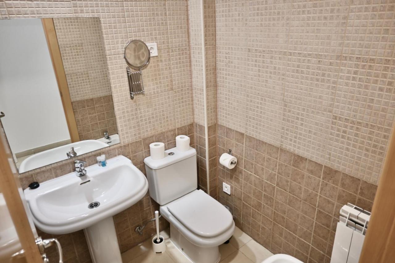 For You Rentals Centrico Apartamento Temporal En La Calle Infanta Inf1A Madrid Exterior photo